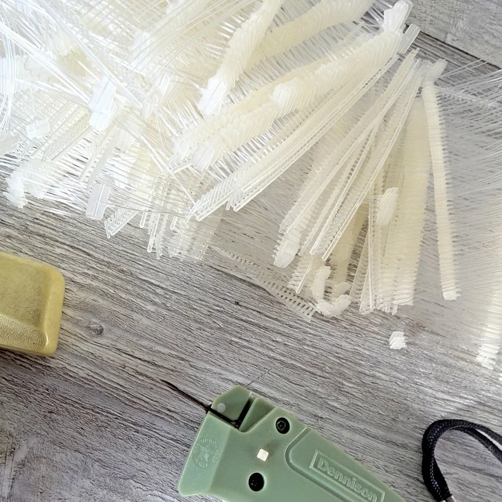 Lot Of 3 Retail Tagging Guns With Needles & Barb Fasteners